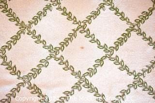 Two (2) Safavieh Wool Hand Hooked Area Rugs in White  & Green Chelsea Lattice Pattern..  Smaller rug measures 62" x 98". {Description altered 2-24-22 @ 9:44am ET}