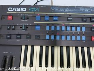 CASIO CZ-1 Keyboard Synthesizer; Serial # 16AB 301037A 