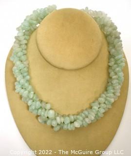 Triple Strand Jade Chip Necklace.  Measures 17" long. 0085CC