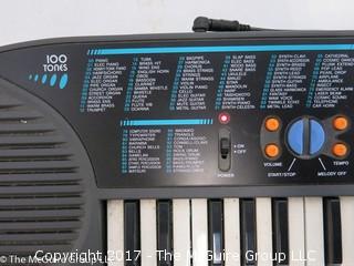 CASIO SA-65 Keyboard Song Bank - electronic mini keyboard - 100 tones - 30 patterns