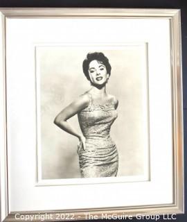 Framed Under Glass Large Format Black & White Photo of Elizabeth Taylor, Soicher Marin. Measures 28 1/2" x 32 1/2". 