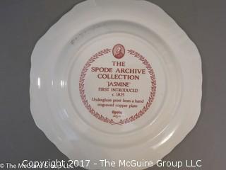 Collection of plates including Fiesta and Eienhower 