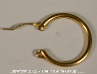 10Kt Gold Pierced Hoop Earrings.  