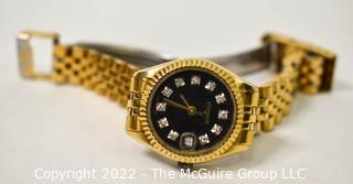 Vintage Wittnauer Men's Swiss Made Gold Tone 11 Diamonds Quartz Calendar Watch With Date Window at 3 o'clock. Working 