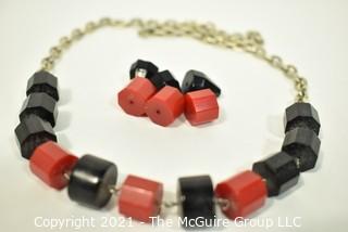 Vintage Mid Century Red & Black Chunky Bead Bakelite Necklace on Chain. With Extra Pieces. 