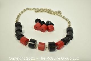 Vintage Mid Century Red & Black Chunky Bead Bakelite Necklace on Chain. With Extra Pieces. 