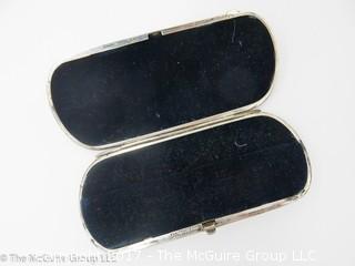 Sterling eyeglass case; 3 1/2" long; 50g - #1184 