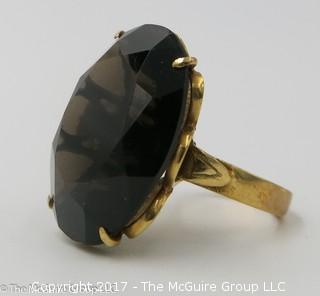 Faceted smoky quartz ring set in 18k yellow gold; total weight 11.7g - #1196