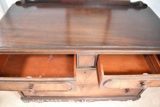 Vintage Berkey and Gay Booked Matched Veneer Four (4) Drawer Chest  22" x 30" x 48"