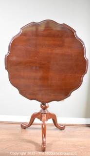 Federal Style Cherrywood Tilt-Top Pedestal Tea Table by Knob Creek.  30.0" W x 28.5" H x 45" Tall when Tilted. 
