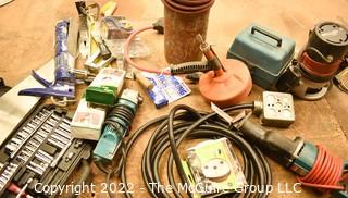 Assorted Electrical Supplies and Electric Bench Tools.  See all photos.  Encourage inspection, Tuesday, April 26, 2-4pm 