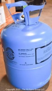 422B Refrigerant Tank.  Marked 30 lbs., 5.75 oz. Buyer must produce Refrigerant Handling Certificate at removal.  