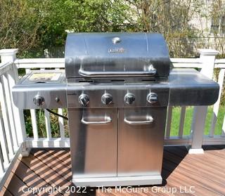 Char-Broil  Advantage 2-Burner Propane Gas Grill (Tanks not included)