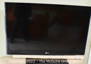 LG Flat Screen 42'' 120Hz LED TV  