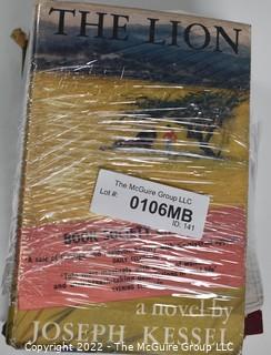 Books: (5) including The Legend of Sleepy Hollow. Washington Irving