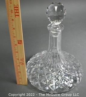 Crystal Glass Decanter with Stopper