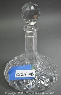 Crystal Glass Decanter with Stopper