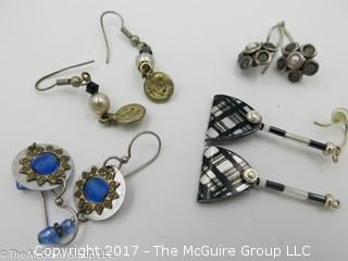 4 pair of earrings - #1346