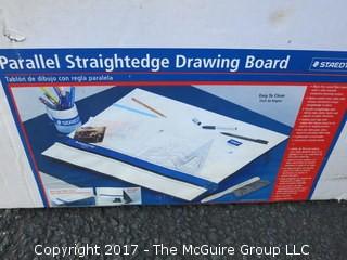 Staedtler Parallel Straightedge Drawing Board NIB