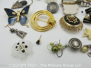 Assorted costume jewelry -#1351