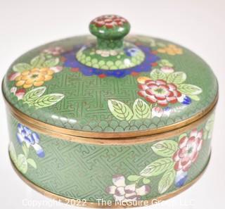 Vintage Chinese Green Cloinsonne Round Enamel Lidded Box. 