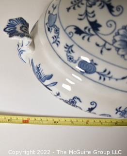 Large Meissen Hand-Painted Porcelain Made in Germany Blue Onion Soup Tureen.  