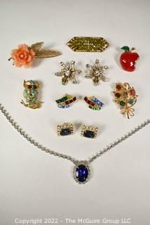 Collection of Vintage Rhinestone Jewelry