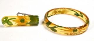 Vintage Lucite with Inlaid Daisy Bangle Bracelet and Matching Brooch.  