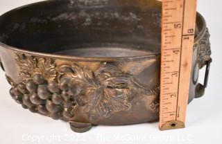 Pairpoint Mfg Co. Ornate Repousse Quadruple Silver Plated Footed Bowl