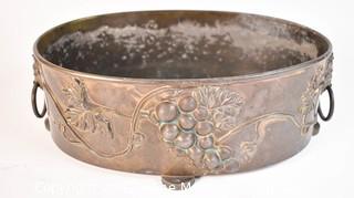 Pairpoint Mfg Co. Ornate Repousse Quadruple Silver Plated Footed Bowl