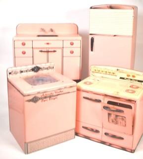 Four (4) Piece Marx Pretty Maid Tin Toy Kitchen Set in Pink