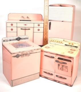 Four (4) Piece Marx Pretty Maid Tin Toy Kitchen Set in Pink