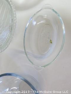 Assorted glass servingware 