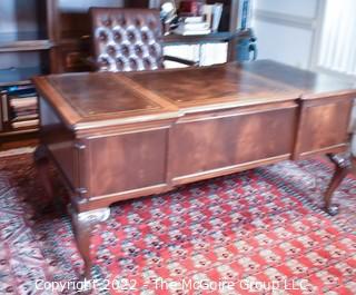 Sligh Vintage Queen Anne Style Leather Top Mahogany Executive Writing Desk with Tufted Leather Desk Chair