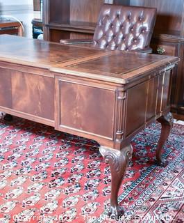 Sligh Vintage Queen Anne Style Leather Top Mahogany Executive Writing Desk with Tufted Leather Desk Chair