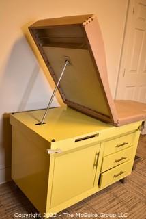 Vintage Yellow UMF United Metal Fabricators Doctors Medical Exam Table