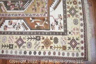 Geometric Hand Knotted Wool Rug 6'5"x 9"6"