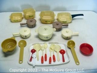 Collection of plastic child's kitchen playware sets - Corning Ware pattern