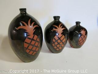 Set of 3 glazed pots with pineapple motifs 