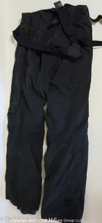 "Eider" Goretex ski pants; Euro size 44 (made in France); and snorkeling gear