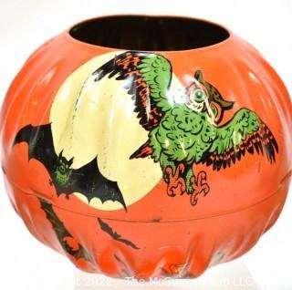 Vintage Halloween Decorations Including US Metal Toy.