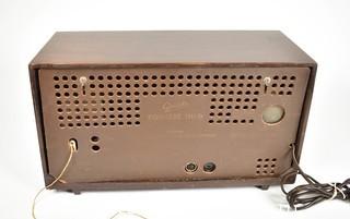 Graetz Komtess 1111E (1958) Radio Manufactured in Germany (untested) tube radio