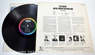 Vinyl record LP album: The Surfaris- Play - Wipeout and others DECCA Stereo