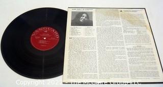 Vinyl record LP albums:   Selection of Joan Baez titles