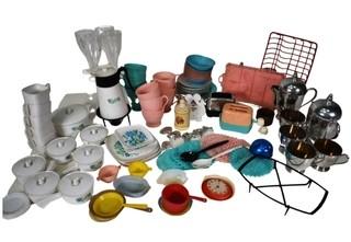 Plastic Children's Cooking and Kitchen Play Set