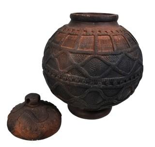 Antique Kalinga Terracotta Pottery  Rice Storage Jar with Applied Coil Work and Geometeric Pattern.  12" diameter, 14" tall with lid. 