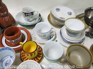 Assortment including European porcelain and ceramics  