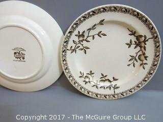 Eclectic collection of china including numerous Wedgwood pieces including Gettysburg College collector plate  