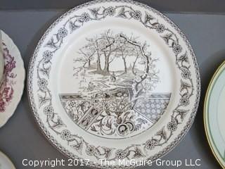 Eclectic collection of china including numerous Wedgwood pieces including Gettysburg College collector plate  