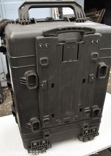 PELICAN MODEL 1630 HARD CASE W/ WHEELS